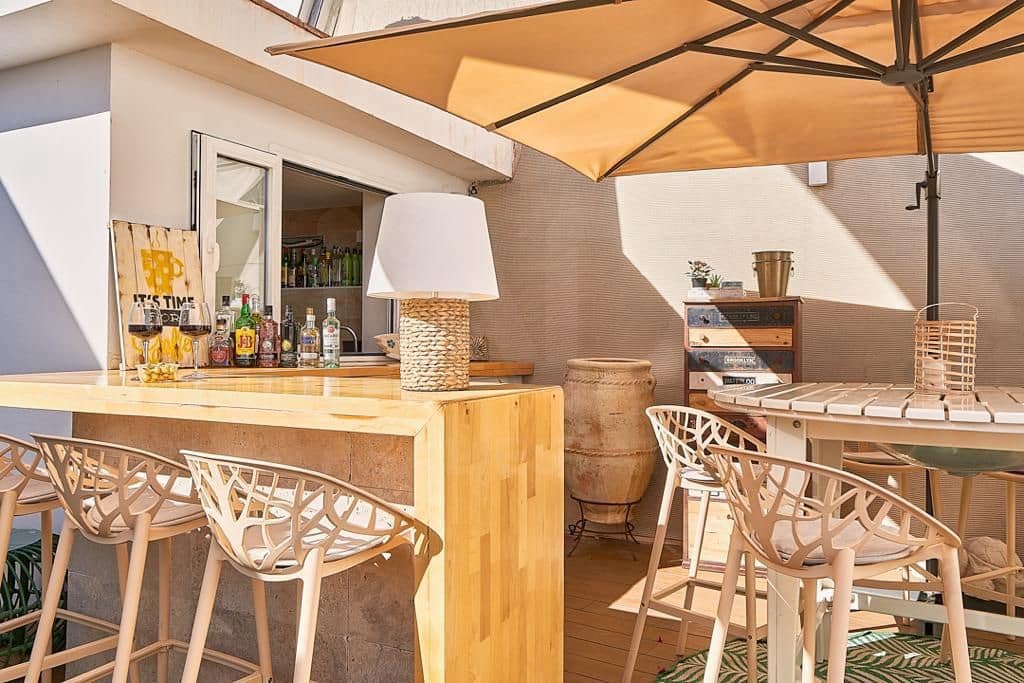 Erhverv til salg i Malaga by - € 2.920.000 (Ref: 10036288)