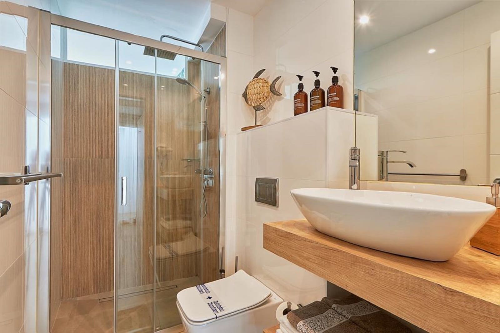 Erhverv til salg i Malaga by - € 2.920.000 (Ref: 10036288)