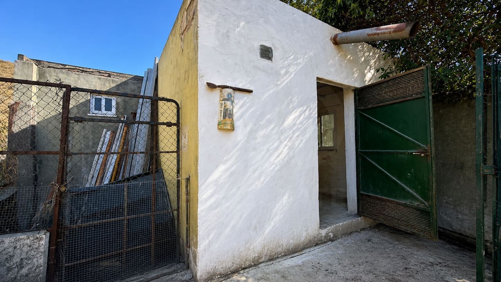 3 bedroom Finca/Country House for sale in Tarifa - € 500,000 (Ref: 10036289)