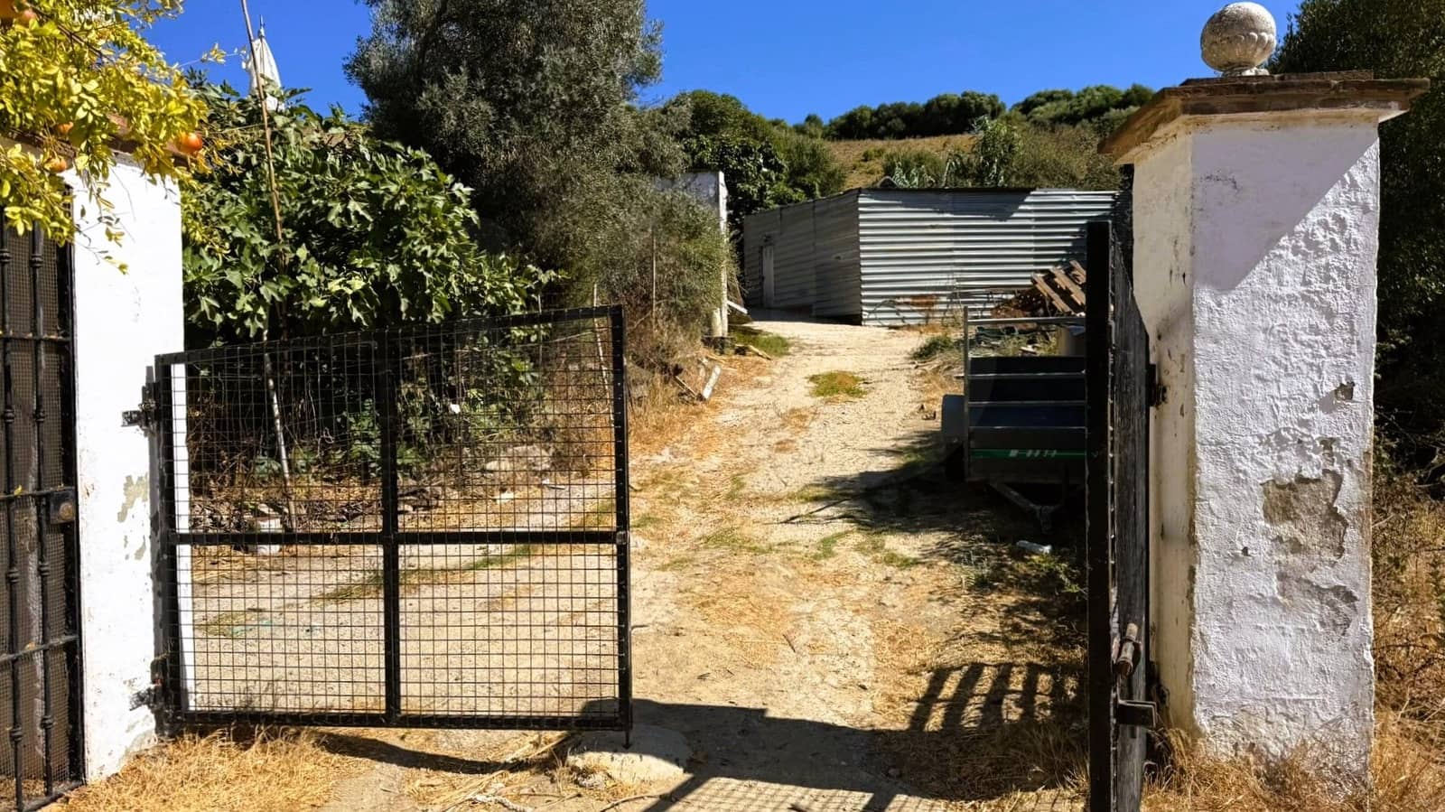 3 bedroom Finca/Country House for sale in Tarifa - € 500,000 (Ref: 10036289)