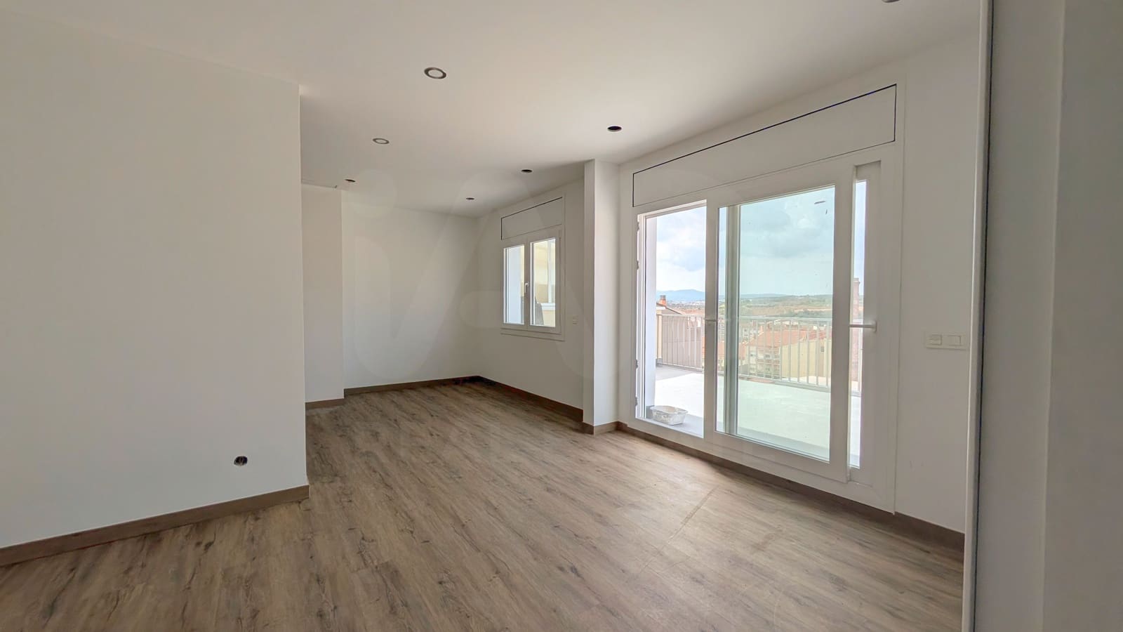4 slaapkamer Penthouse te koop in Olesa de Montserrat - € 345.000 (Ref: 10036291)