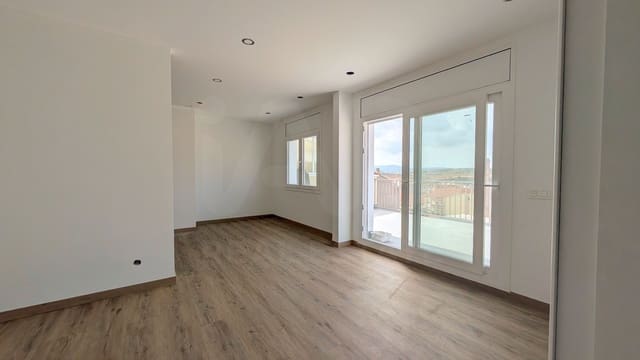 4 slaapkamer Penthouse te koop in Olesa de Montserrat - € 345.000 (Ref: 10036291)