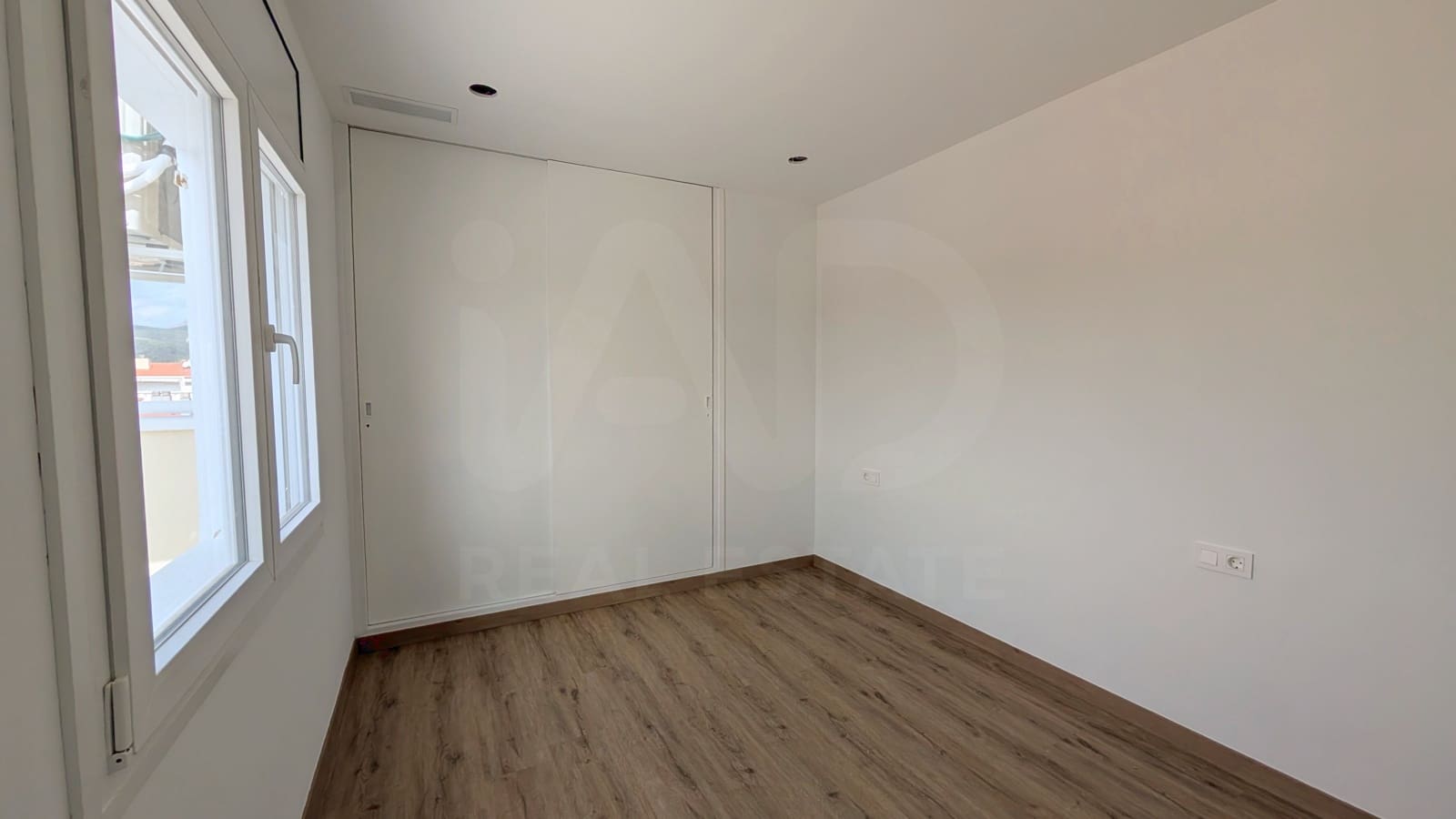 4 slaapkamer Penthouse te koop in Olesa de Montserrat - € 345.000 (Ref: 10036291)