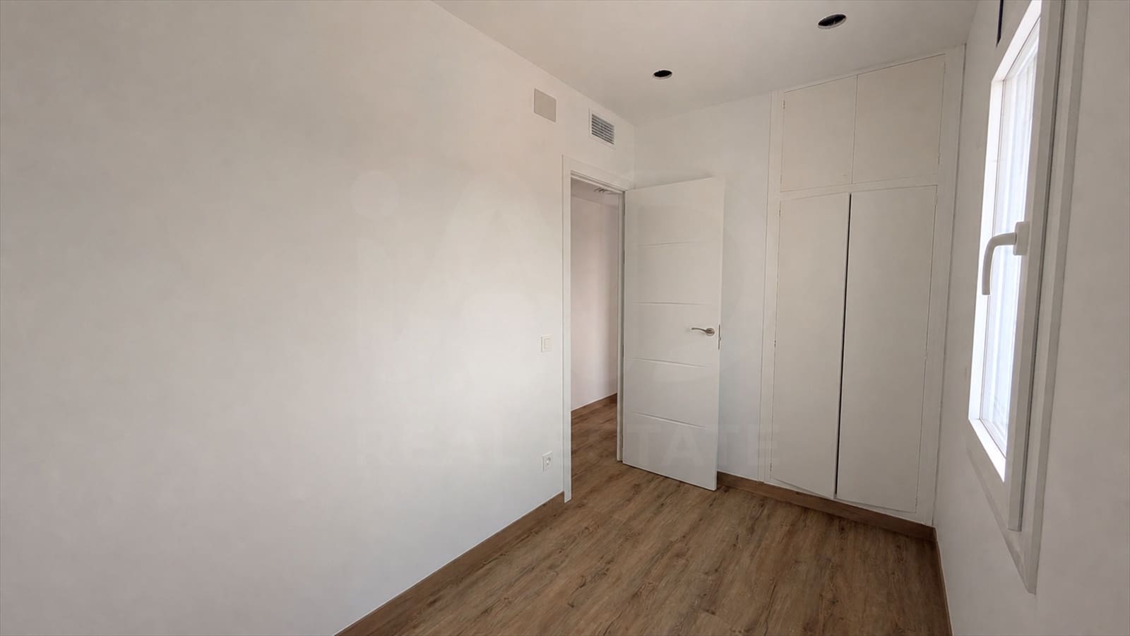 4 slaapkamer Penthouse te koop in Olesa de Montserrat - € 345.000 (Ref: 10036291)