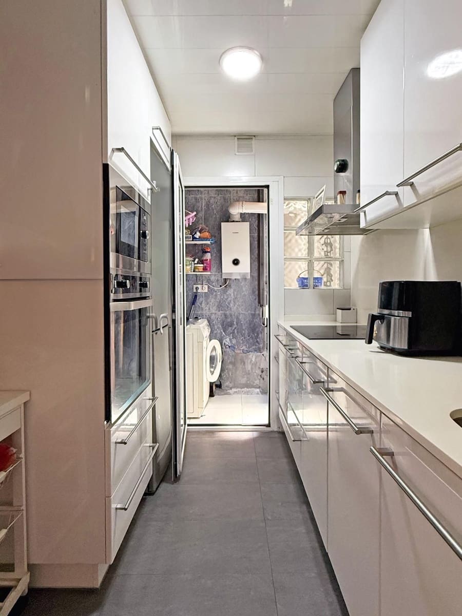 4 quarto Apartamento para venda em Barcelona cidade - 525 000 € (Ref: 10036293)