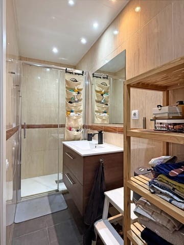 4 quarto Apartamento para venda em La Verneda i La Pau, Barcelona cidade - 525 000 € (Ref: 10036293)