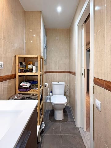 4 quarto Apartamento para venda em La Verneda i La Pau, Barcelona cidade - 525 000 € (Ref: 10036293)