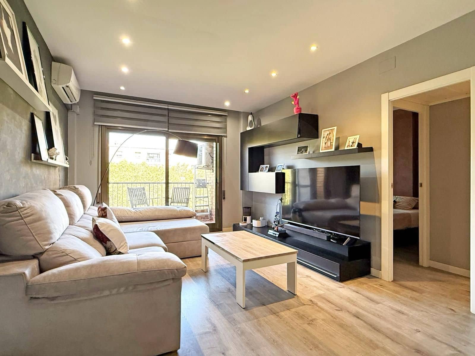 4 quarto Apartamento para venda em Barcelona cidade - 525 000 € (Ref: 10036293)