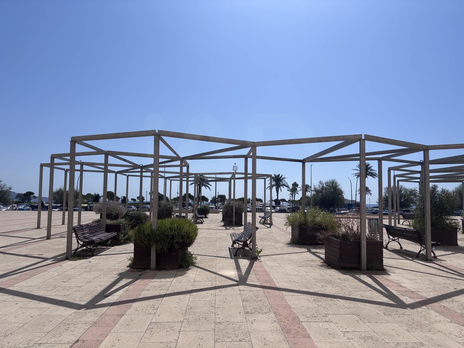 Apartment for sale in Castello d'Empuries with garage - € 112,000 (Ref: 10036299)