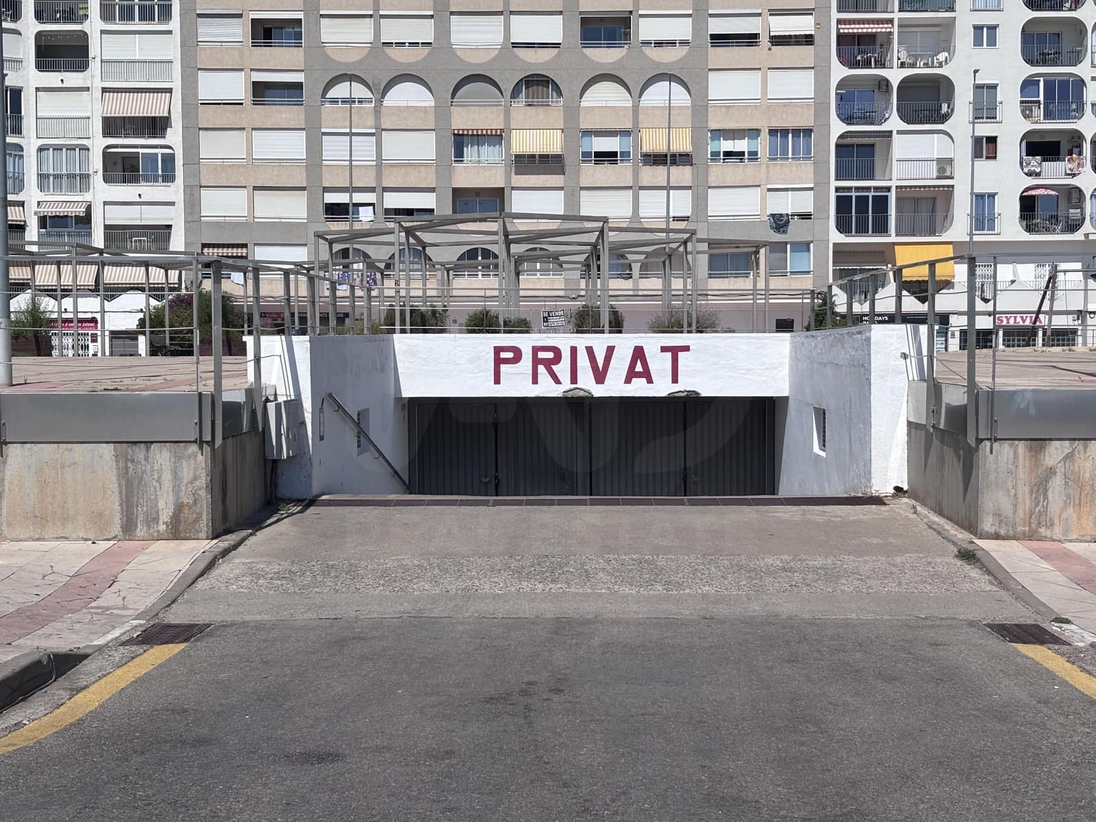 Apartment for sale in Castello d'Empuries with garage - € 112,000 (Ref: 10036299)