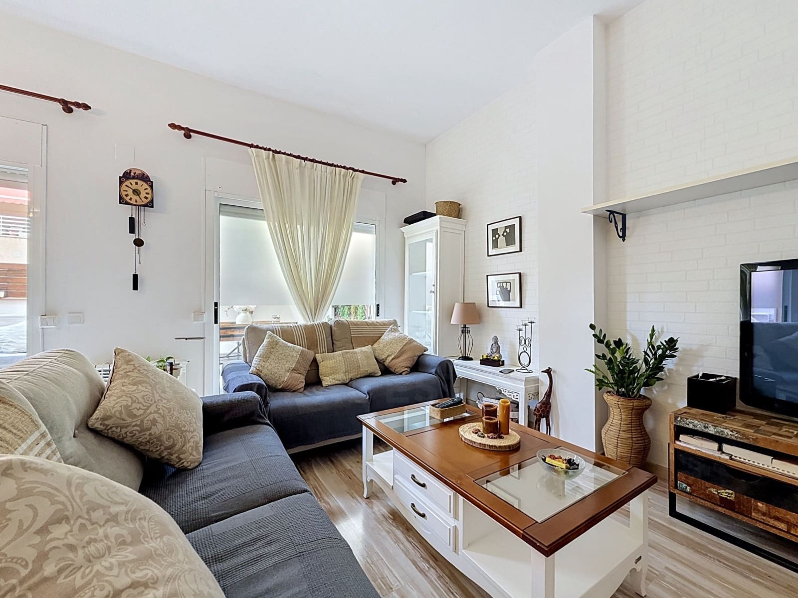 3 quarto Apartamento para venda em Sant Cugat del Valles com piscina - 592 000 € (Ref: 10036300)
