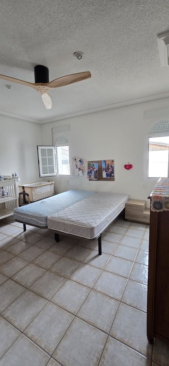 4 sovrum Hus till salu i El Tiemblo med pool garage - 239 680 € (Ref: 10037714)
