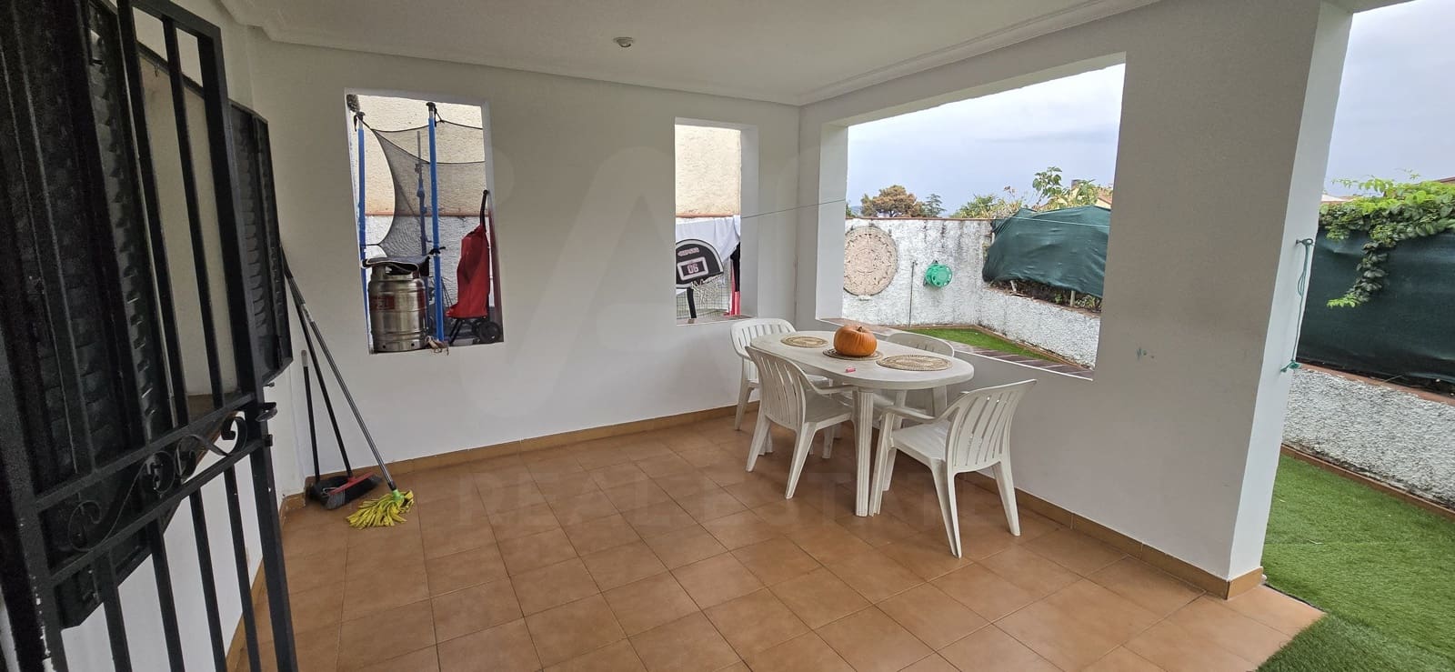 4 sovrum Hus till salu i El Tiemblo med pool garage - 239 680 € (Ref: 10037714)