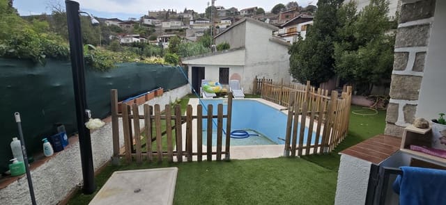 4 sovrum Hus till salu i El Tiemblo med pool garage - 239 680 € (Ref: 10037714)