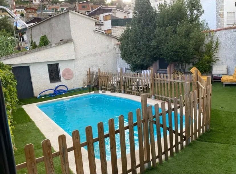 4 soverom Hus til salgs i El Tiemblo med svømmebasseng garasje - € 239 680 (Ref: 10037714)