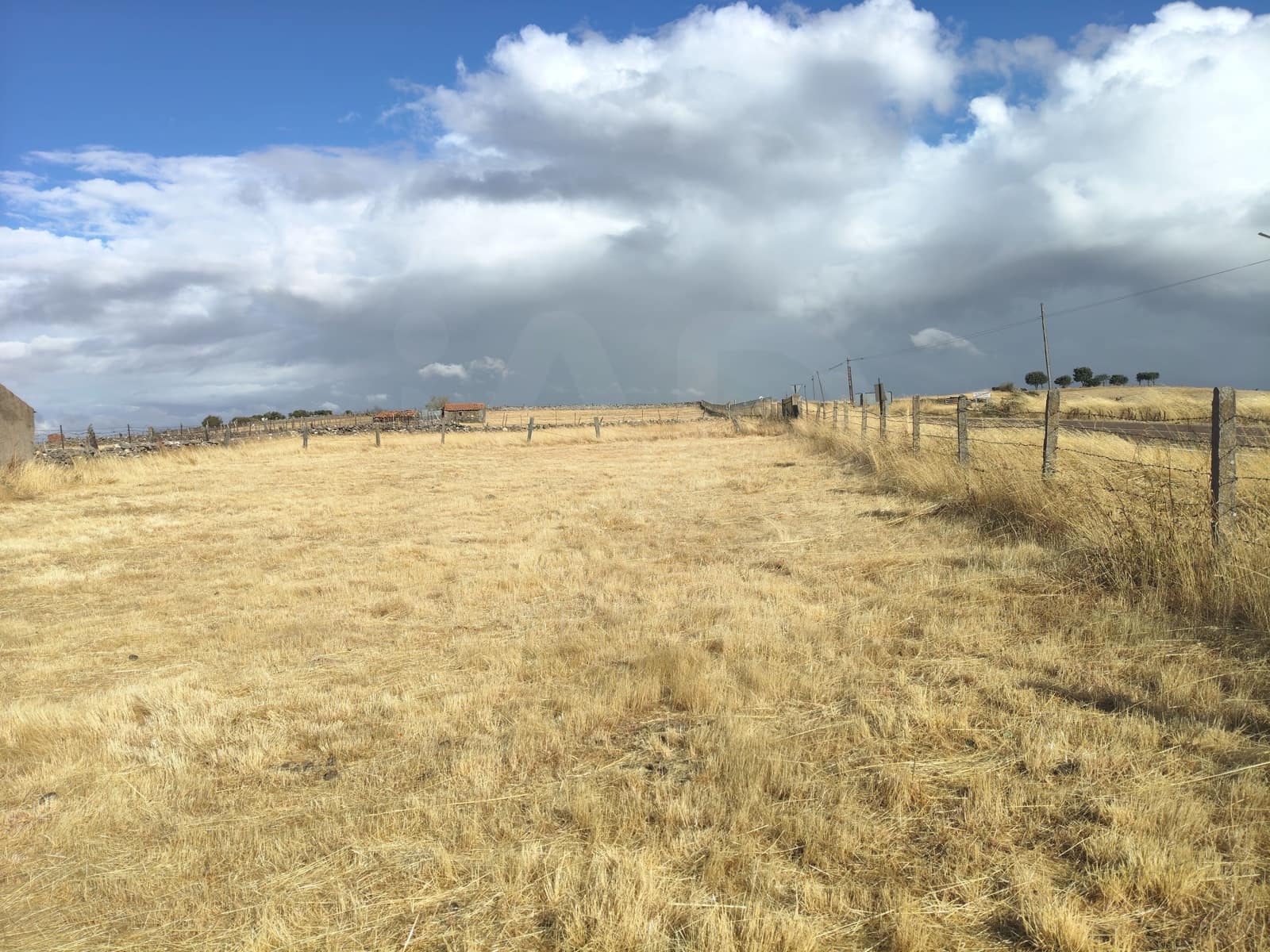 Building Plot for sale in Pedrosillo de los Aires - € 33,000 (Ref: 10037716)