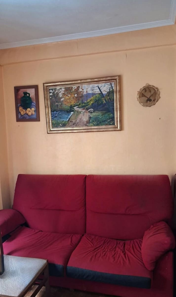 4 sovrum Lägenhet till salu i Santurtzi - 129 000 € (Ref: 10037717)