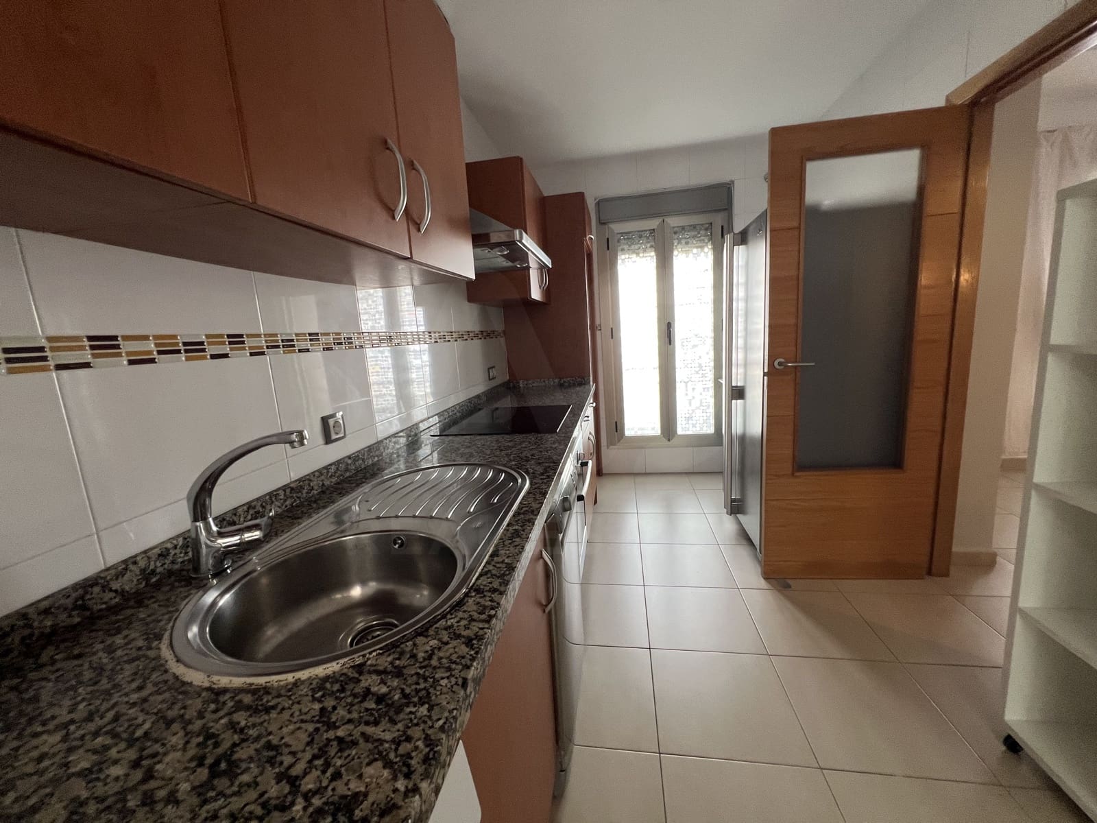 3 bedroom Townhouse for sale in Lepe with garage - € 155,000 (Ref: 10037718)