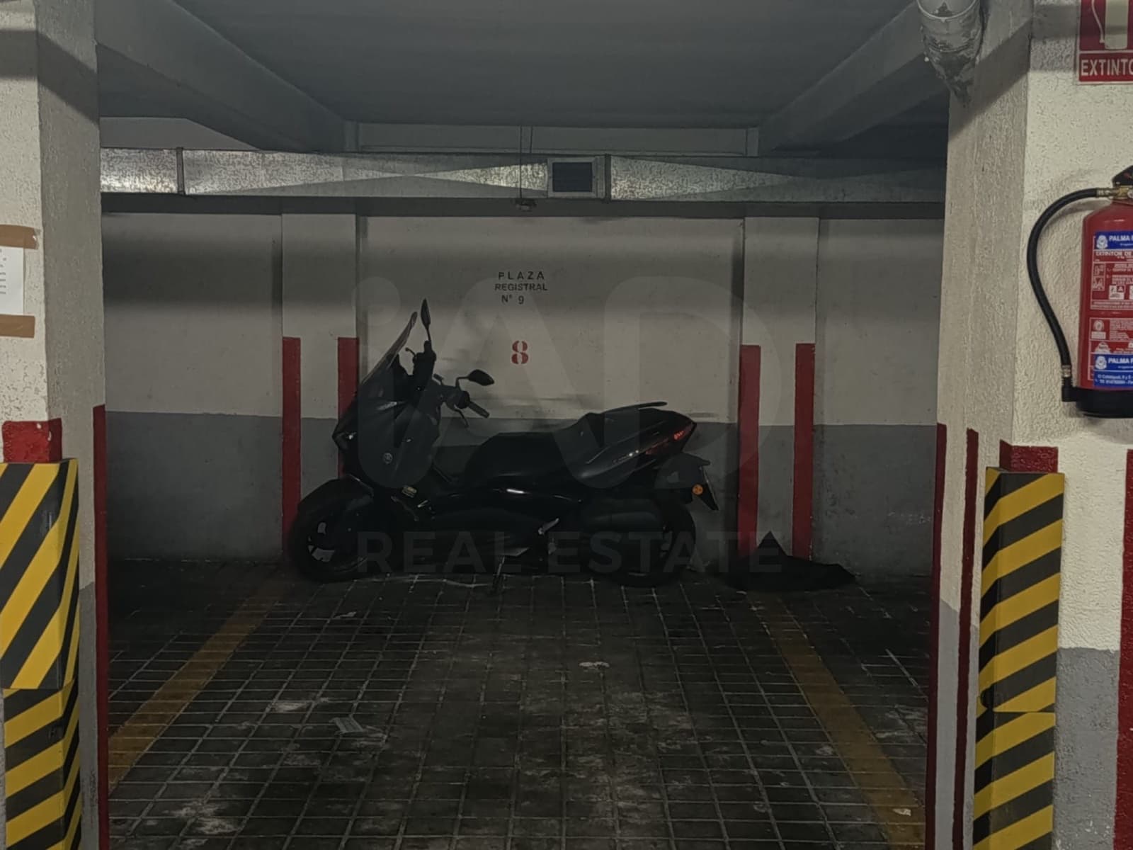 Garage for sale in Madrid city - € 30,210 (Ref: 10037719)