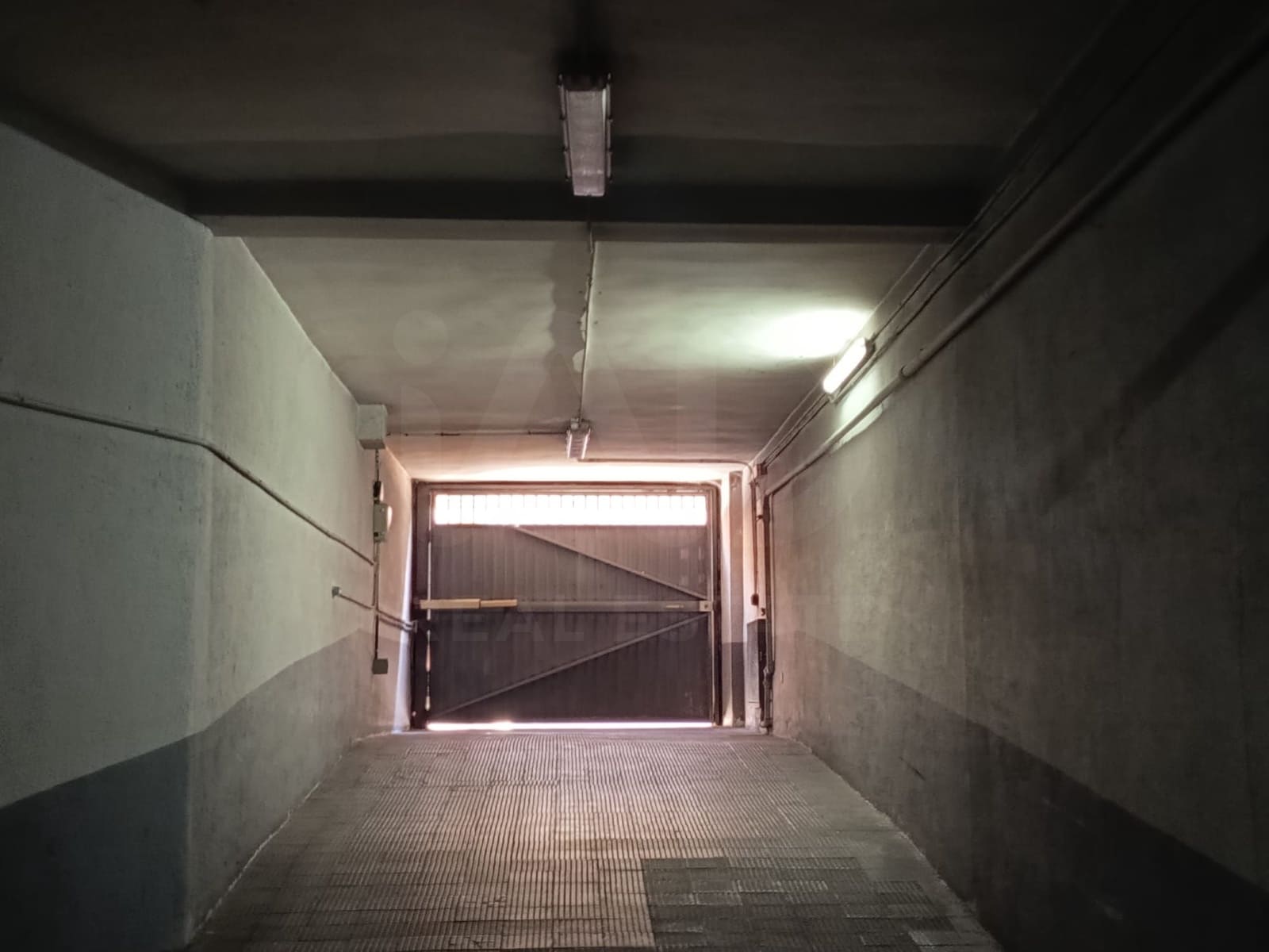Garage for sale in Madrid city - € 30,210 (Ref: 10037719)