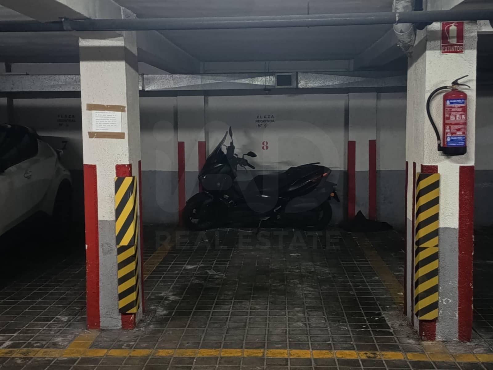 Garage for sale in Madrid city - € 30,210 (Ref: 10037719)