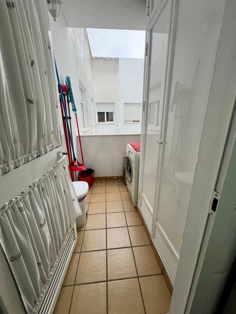 3 soveværelse Lejlighed til salg i Lepe - € 132.000 (Ref: 10037724)