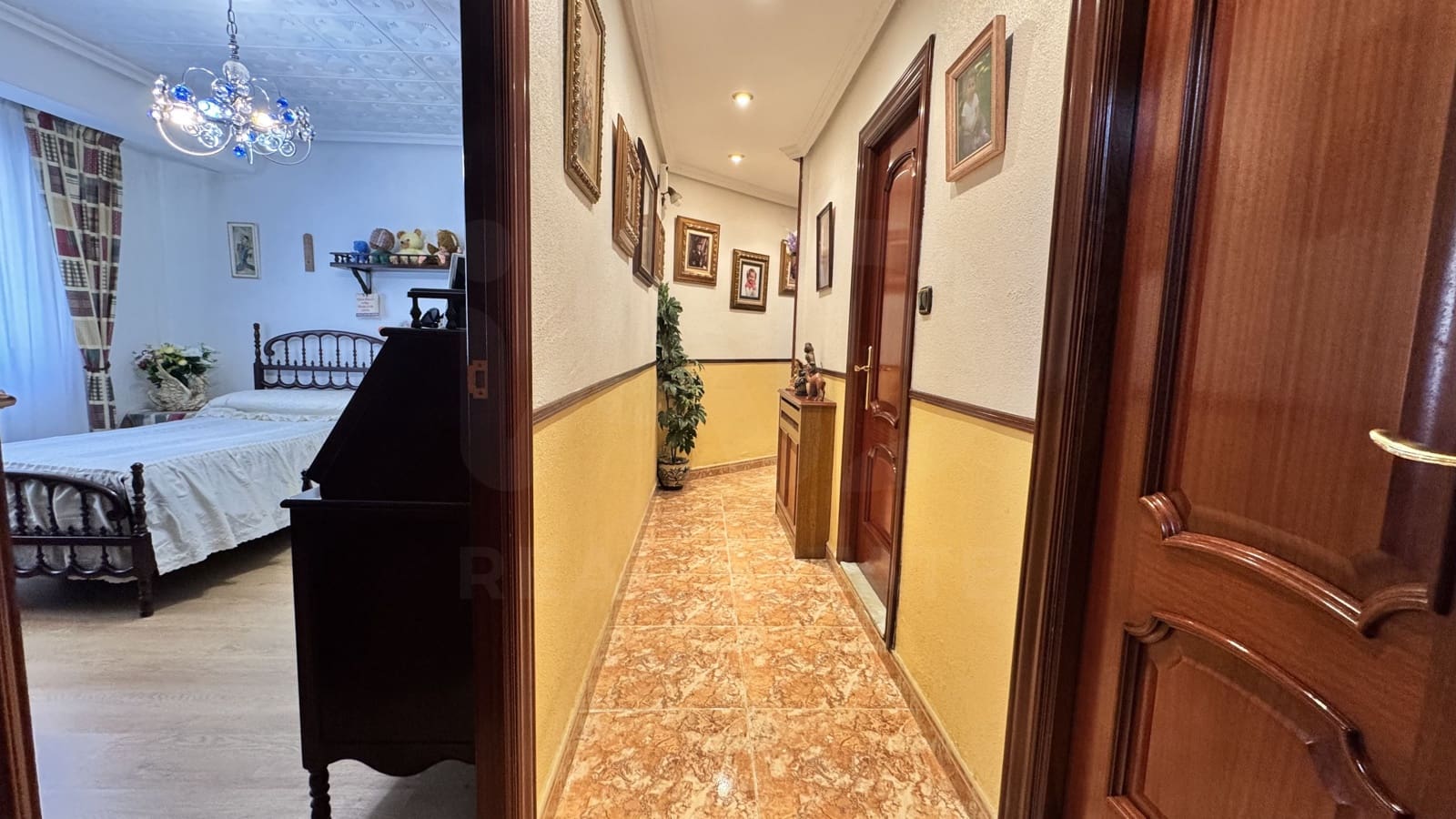 2 soveværelse Lejlighed til salg i Gijon - € 275.000 (Ref: 10037797)