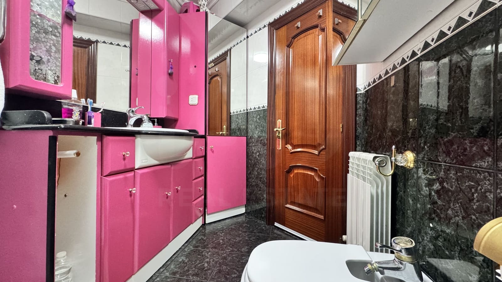 2 soveværelse Lejlighed til salg i Gijon - € 275.000 (Ref: 10037797)