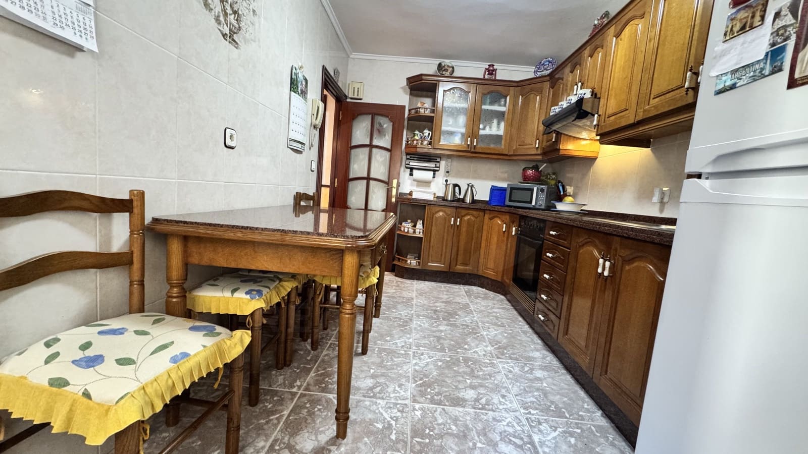 2 soveværelse Lejlighed til salg i Gijon - € 275.000 (Ref: 10037797)