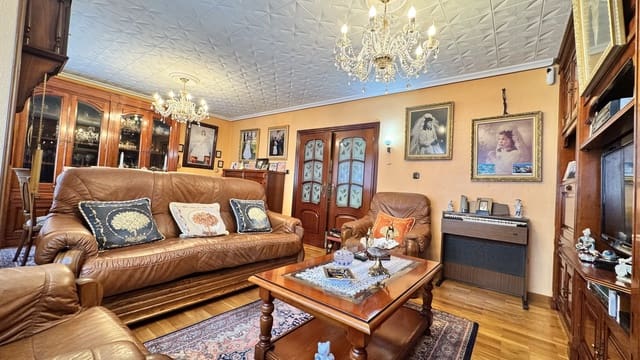 2 soveværelse Lejlighed til salg i Centro Urbano, Gijón - € 275.000 (Ref: 10037797)