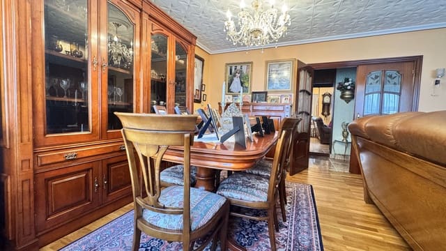 2 soveværelse Lejlighed til salg i Centro Urbano, Gijón - € 275.000 (Ref: 10037797)