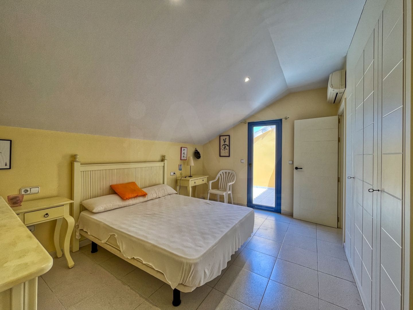 4 soveværelse Penthouse til salg i Denia med swimmingpool - € 472.000 (Ref: 10037798)