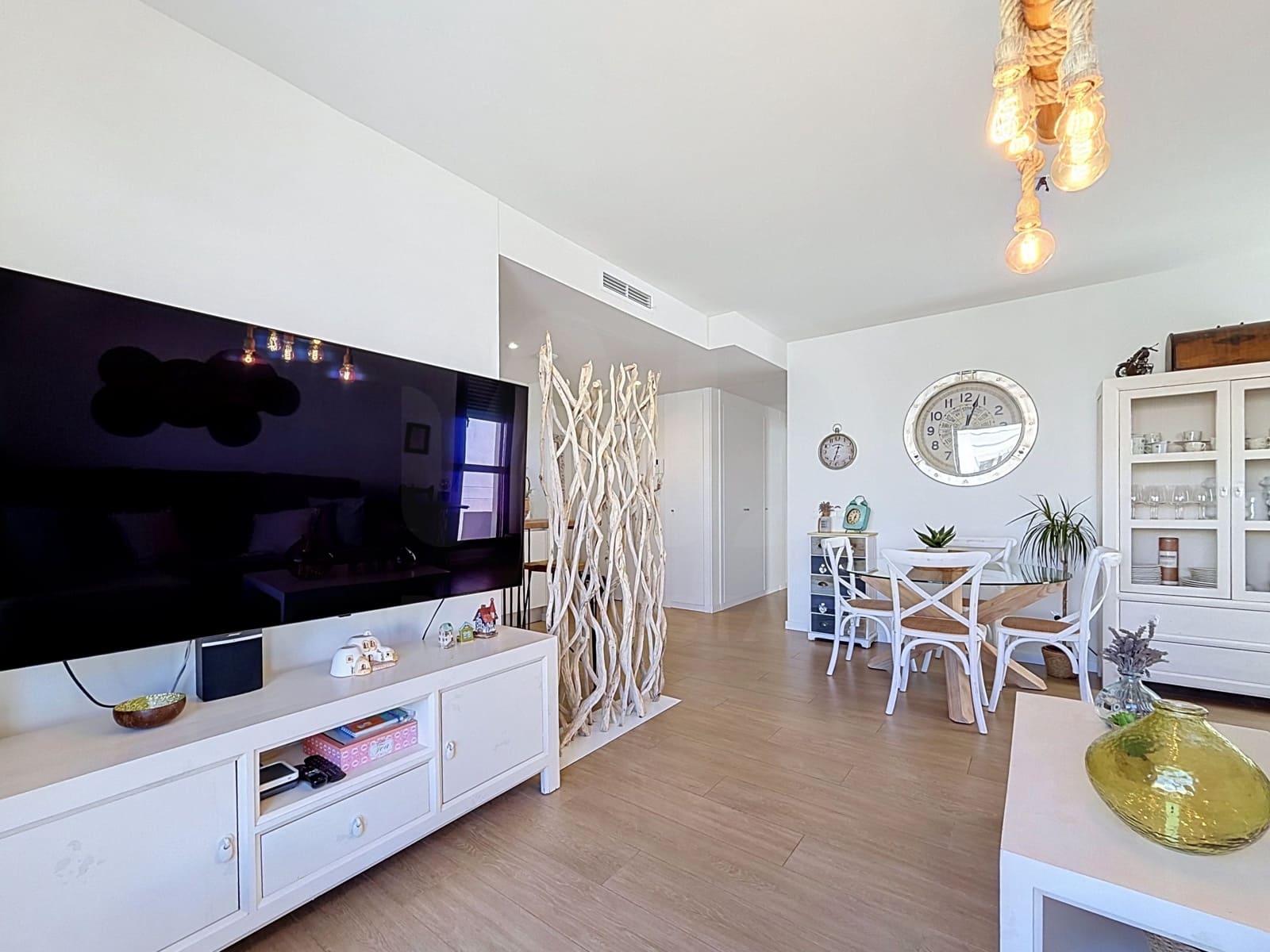 Apartamento de 3 habitaciones en Dénia en venta con piscina garaje - 440.000 € (Ref: 10037800)