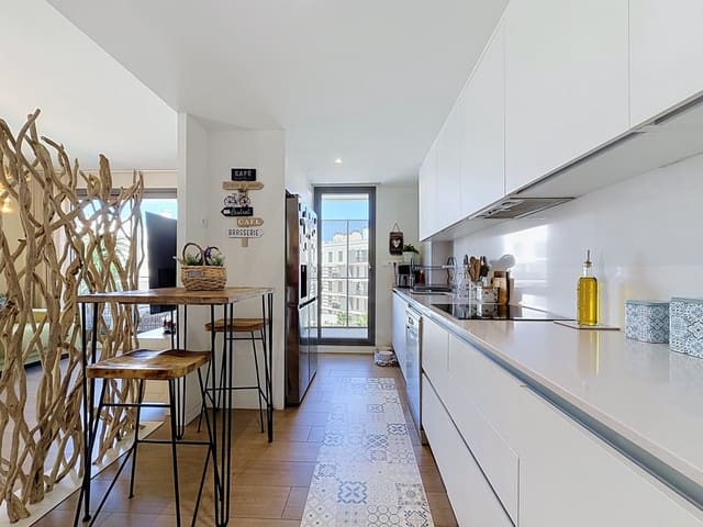 Apartamento de 3 habitaciones en El Montgó, Dénia en venta con piscina garaje - 440.000 € (Ref: 10037800)