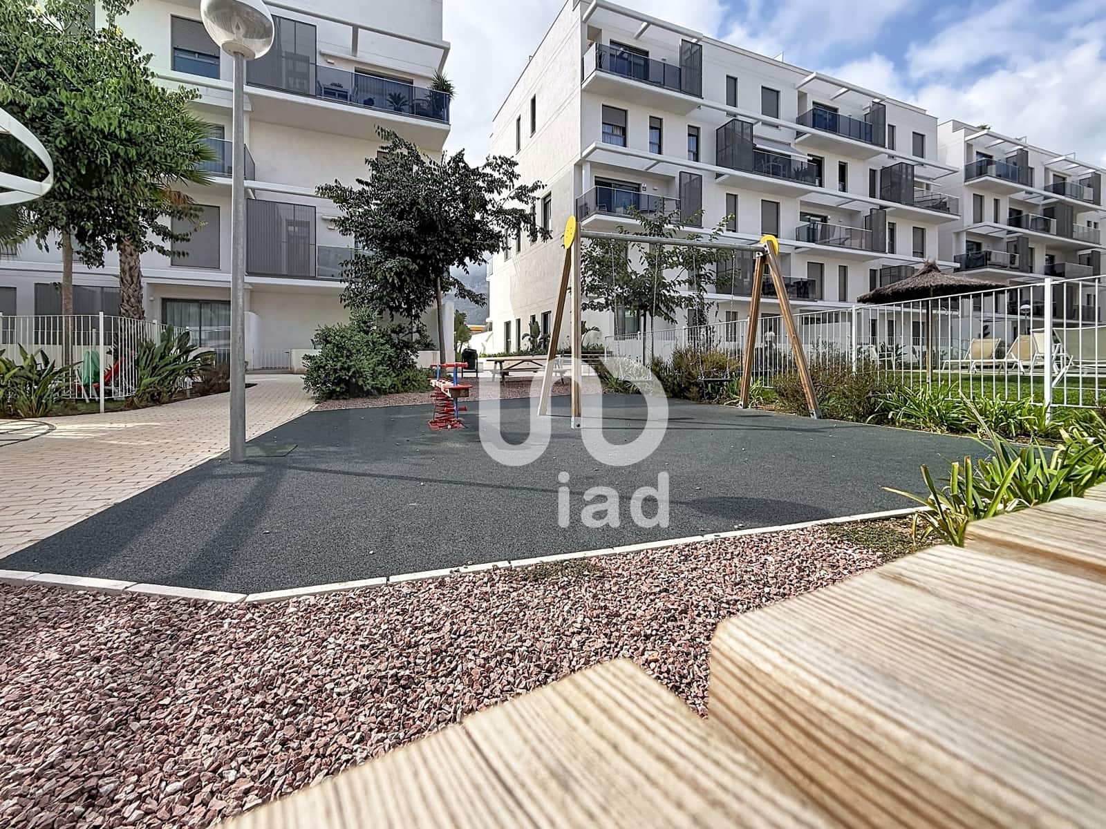 Apartamento de 3 habitaciones en Dénia en venta con piscina garaje - 440.000 € (Ref: 10037800)
