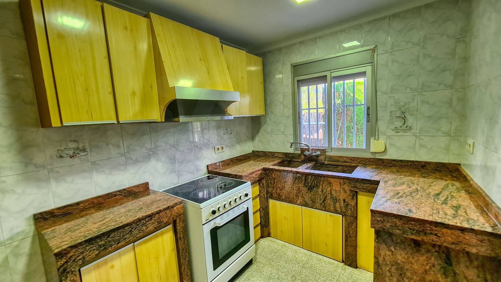 2 chambre Finca/Maison de Campagne à vendre à Torrent avec piscine - 349 000 € (Ref: 10038566)