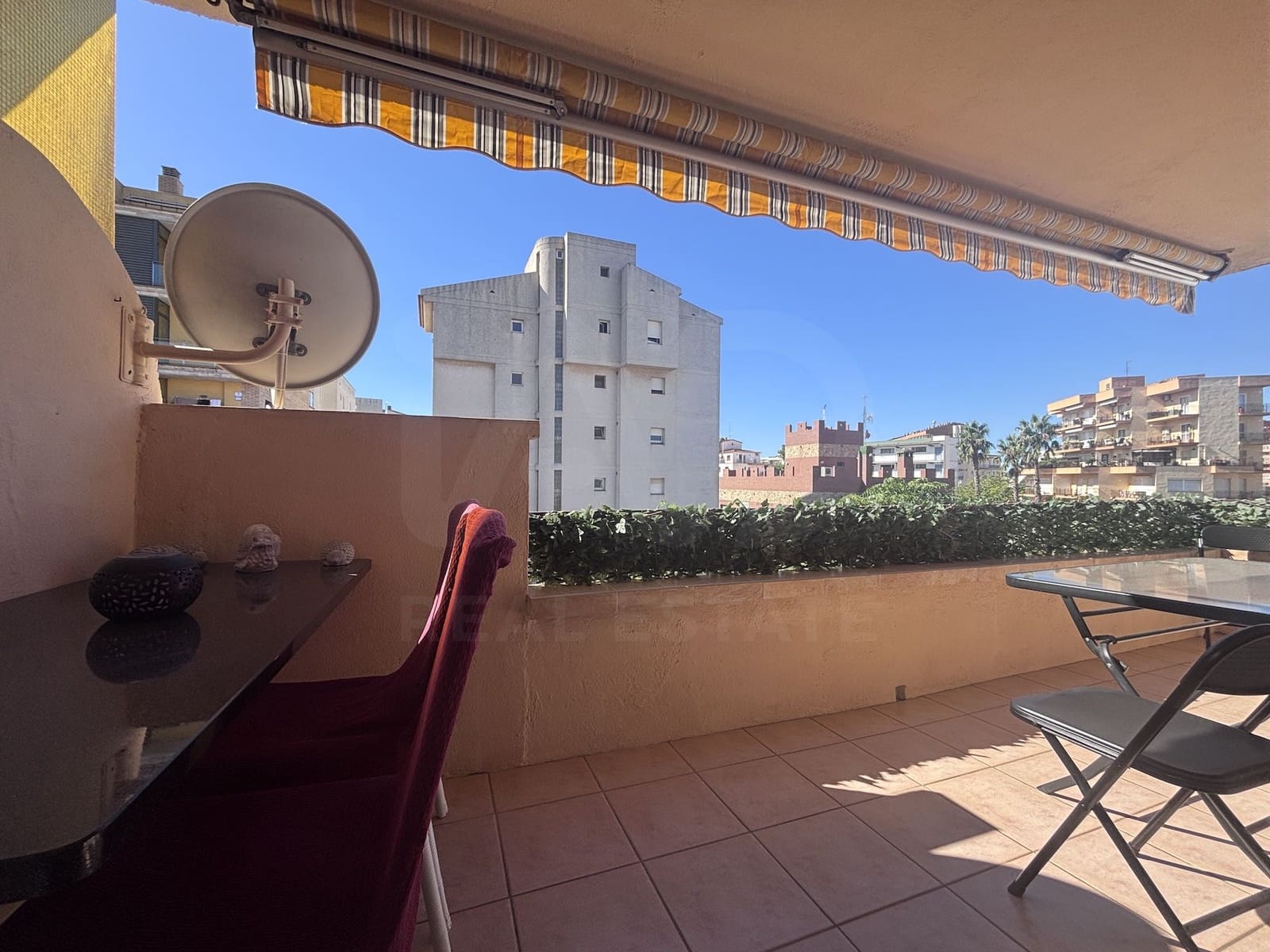 Apartamento de 2 habitaciones en Roses en venta - 210.000 € (Ref: 10038567)