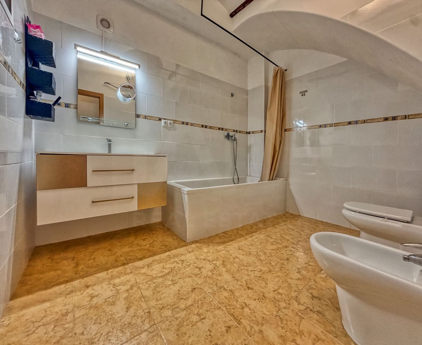 3 quarto Casa em Banda para venda em L'Atzuvia - 365 000 € (Ref: 10038634)