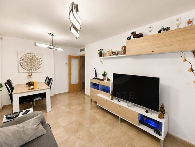 2 sovrum Lägenhet till salu i Sant Jordi med pool - 175 000 € (Ref: 10038635)