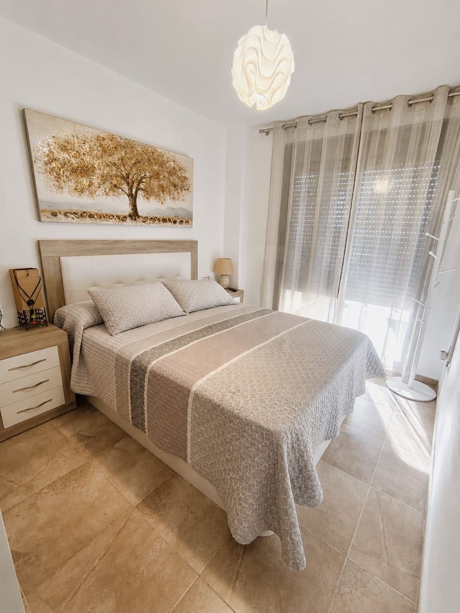 2 sovrum Lägenhet till salu i Sant Jordi med pool - 175 000 € (Ref: 10038635)