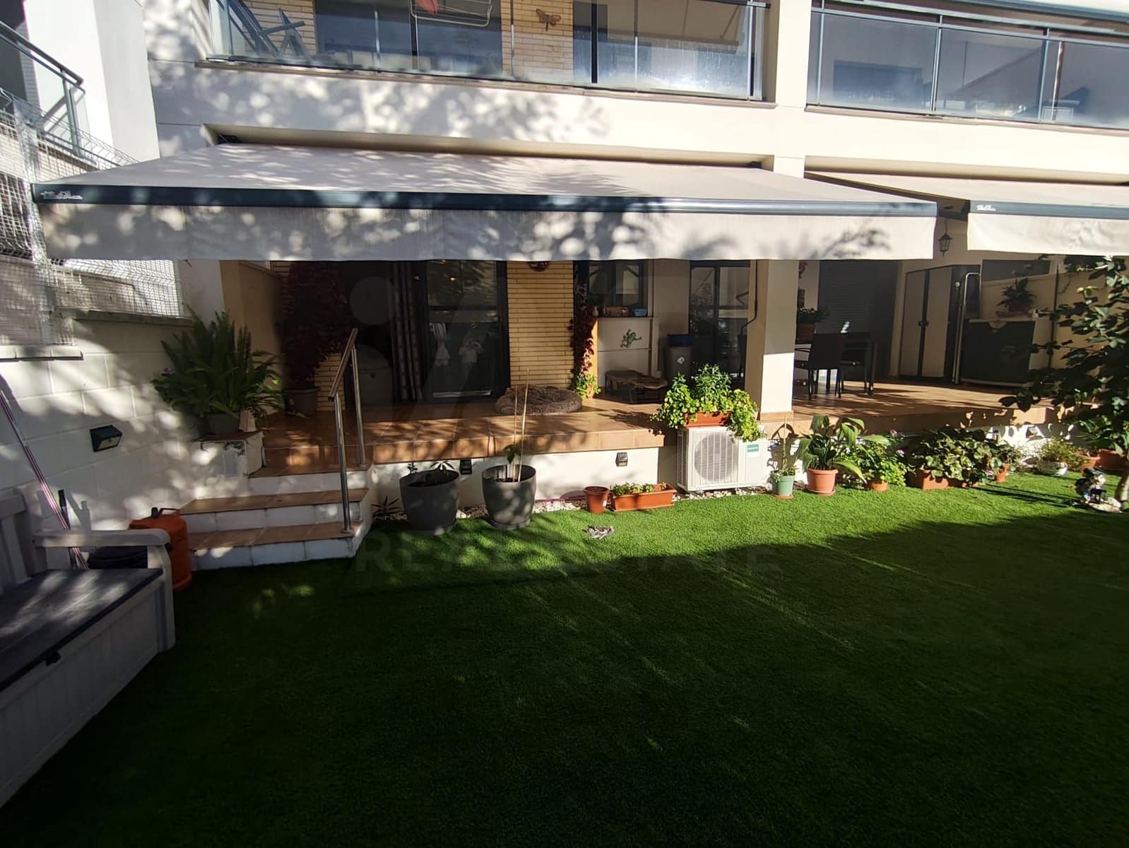 2 sovrum Lägenhet till salu i Sant Jordi med pool - 175 000 € (Ref: 10038635)