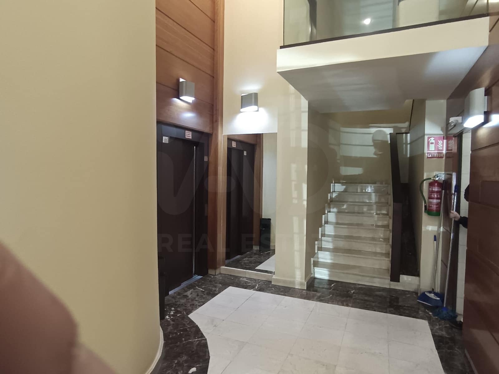 Garage till salu i Madrid stad - 27 452 € (Ref: 10038636)