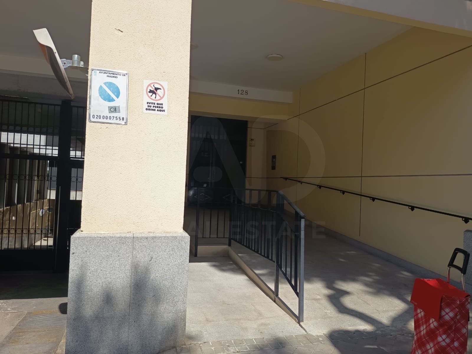 Garage for sale in Madrid city - € 36,500 (Ref: 10038640)