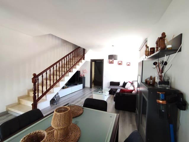 5 chambre Villa/Maison Mitoyenne à vendre à Cubelles - 355 000 € (Ref: 10038641)