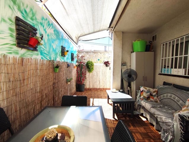5 chambre Villa/Maison Mitoyenne à vendre à Cubelles - 355 000 € (Ref: 10038641)