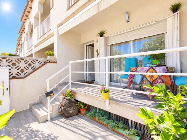 5 chambre Villa/Maison Mitoyenne à vendre à Cubelles - 349 000 € (Ref: 10038641)