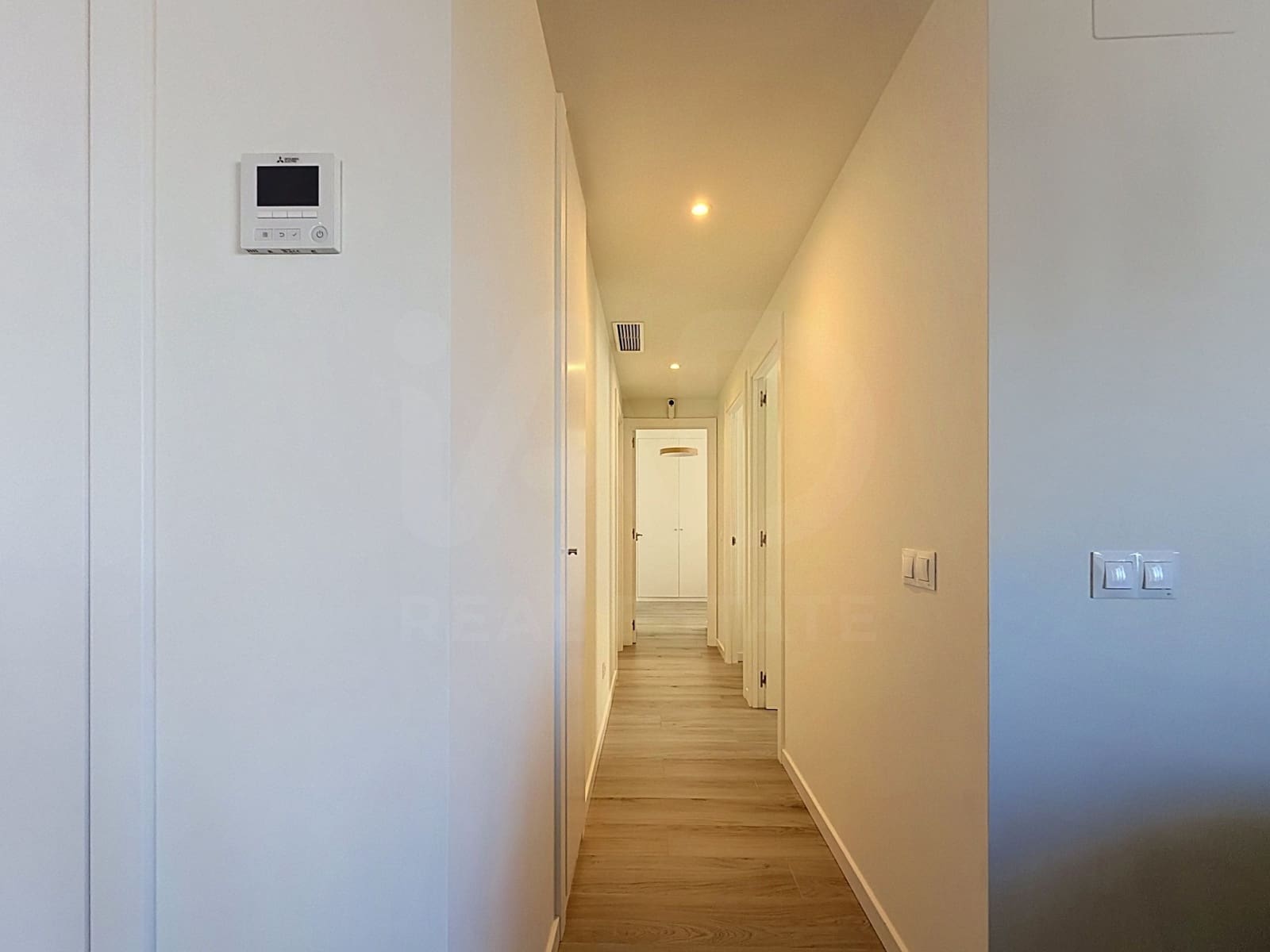 Apartamento de 3 habitaciones en Dénia en venta con piscina - 370.000 € (Ref: 10038642)
