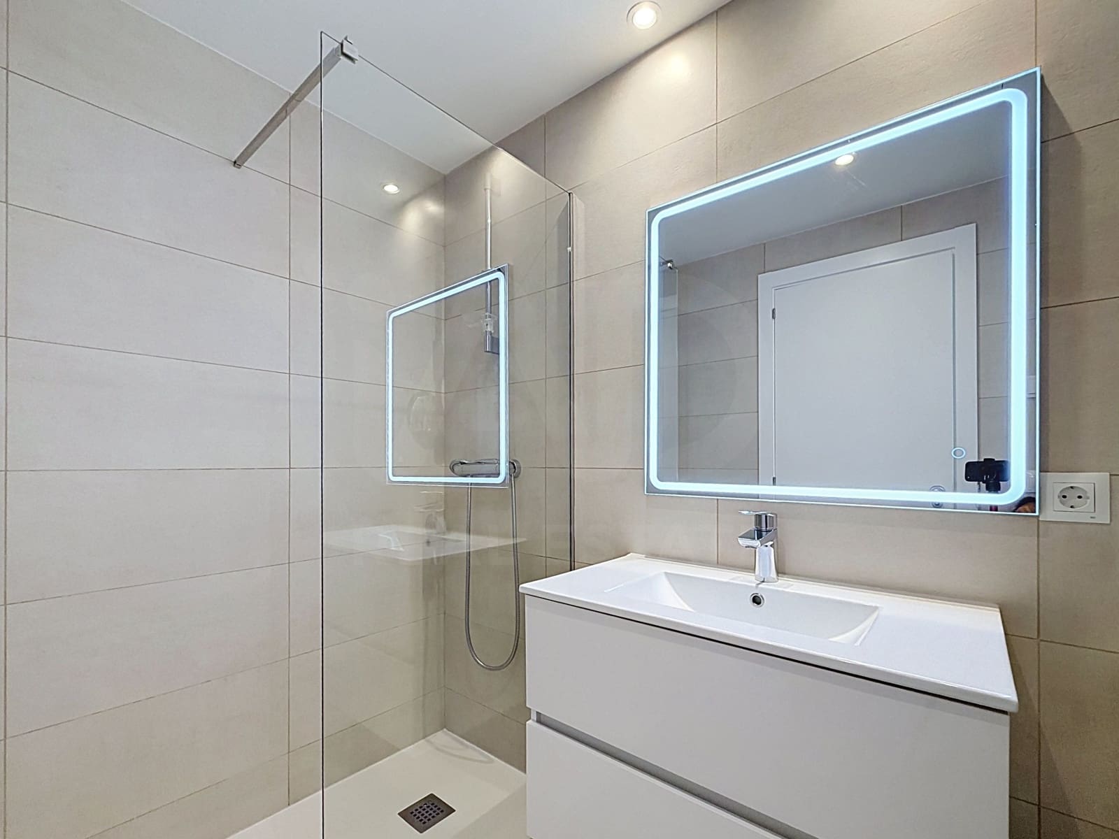Apartamento de 3 habitaciones en Dénia en venta con piscina - 370.000 € (Ref: 10038642)