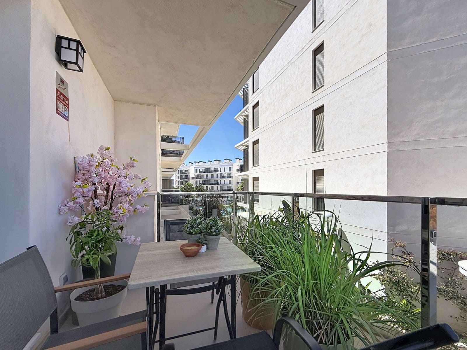 Apartamento de 3 habitaciones en Dénia en venta con piscina - 370.000 € (Ref: 10038642)