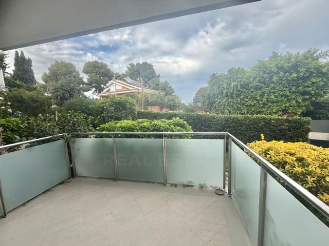 2 bedroom Apartment for sale in Castelldefels - € 315,000 (Ref: 10038945)